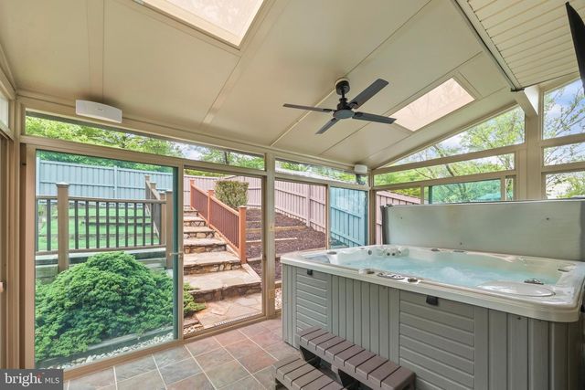 8311 TIMBER BROOK LN, Springfield, VA 22153