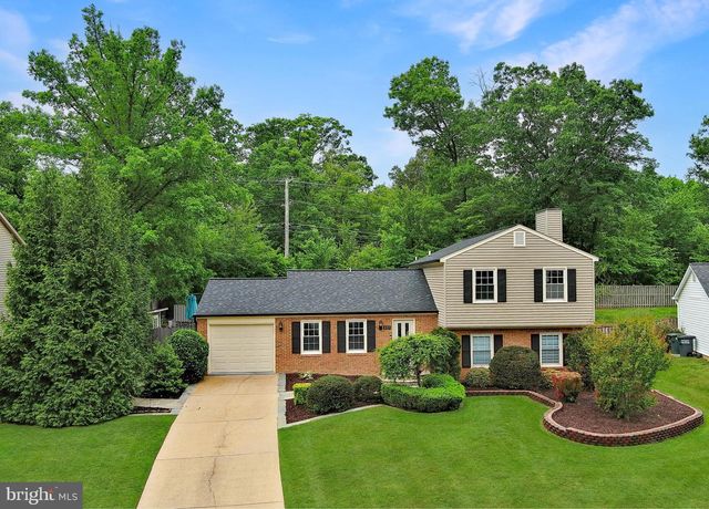 8311 TIMBER BROOK LN, Springfield, VA 22153