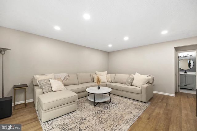 8311 TIMBER BROOK LN, Springfield, VA 22153