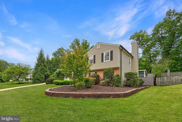 8311 TIMBER BROOK LN, Springfield, VA 22153