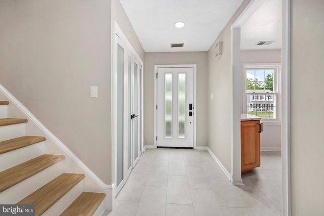 8311 TIMBER BROOK LN, Springfield, VA 22153