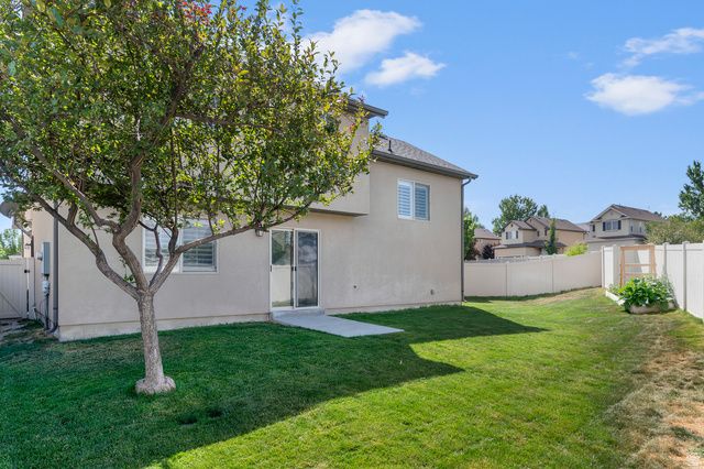 1982 N TRELLIS PL, Saratoga Springs, UT 84045