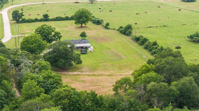 10299 County Road 309, Navasota, TX 77868
