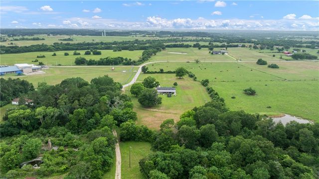 10299 County Road 309, Navasota, TX 77868