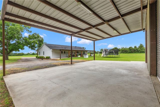10299 County Road 309, Navasota, TX 77868