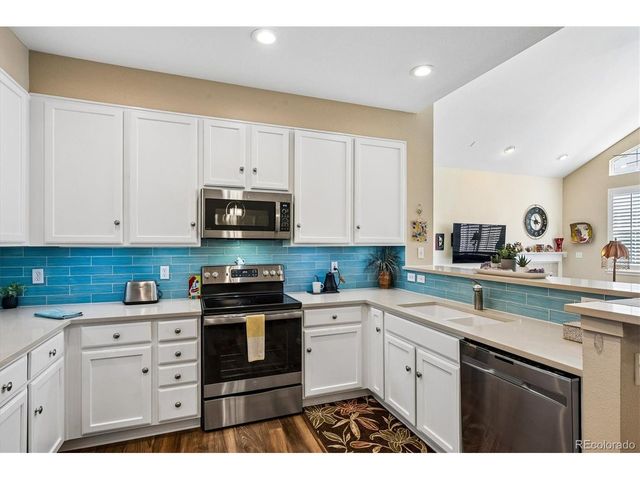 2801 Newport Cir, Castle Rock, CO 80104