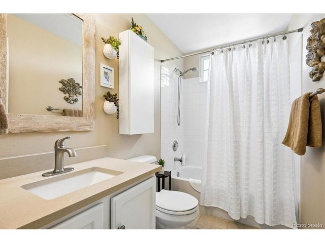2801 Newport Cir, Castle Rock, CO 80104