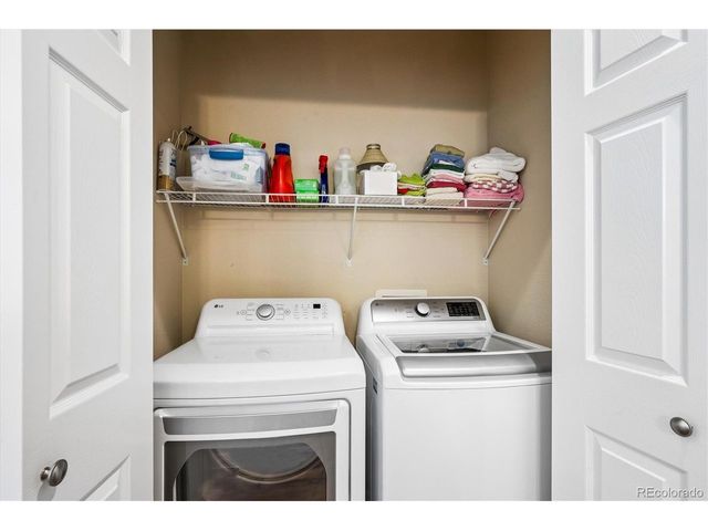 2801 Newport Cir, Castle Rock, CO 80104