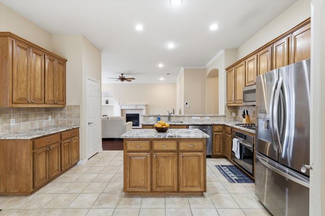 15926 Twin Cove Drive, Frisco, TX 75035