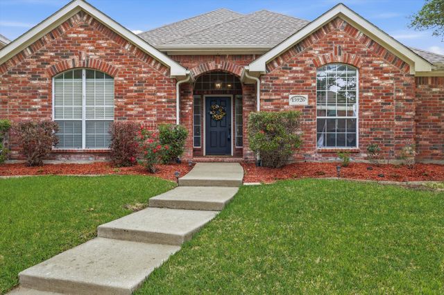 15926 Twin Cove Drive, Frisco, TX 75035
