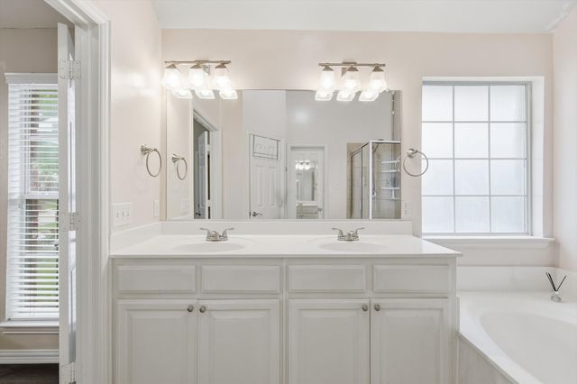 15926 Twin Cove Drive, Frisco, TX 75035