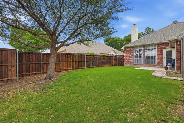 15926 Twin Cove Drive, Frisco, TX 75035