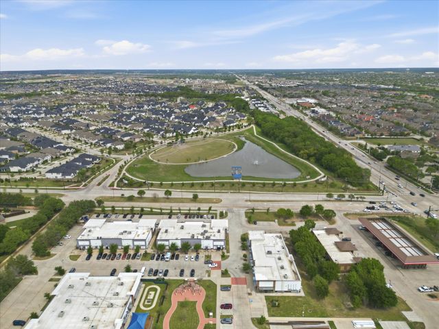 15926 Twin Cove Drive, Frisco, TX 75035