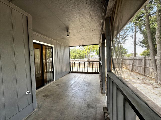 1311 Barbara DR B, San Marcos, TX 78666