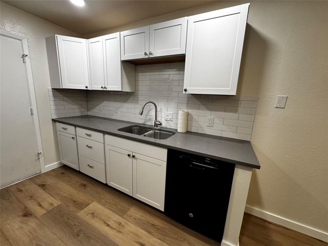 1311 Barbara DR B, San Marcos, TX 78666