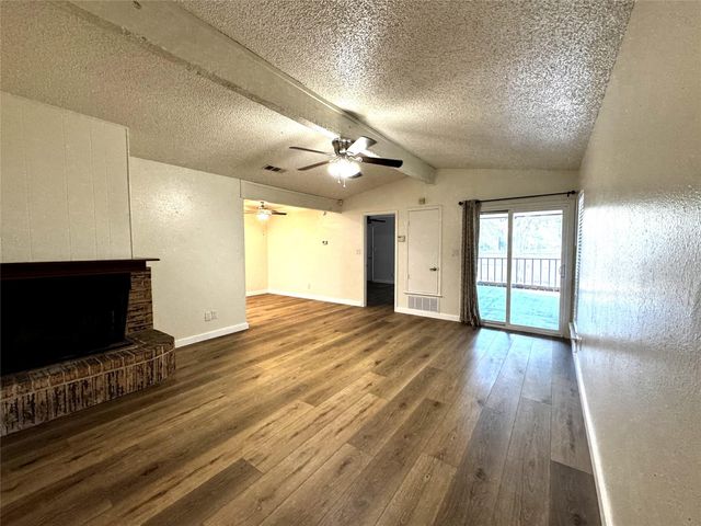 1311 Barbara DR B, San Marcos, TX 78666