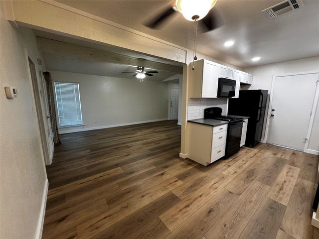 1311 Barbara DR B, San Marcos, TX 78666
