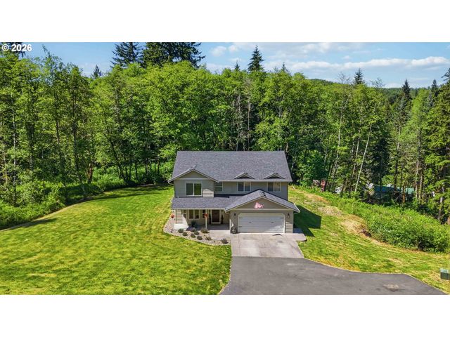 208 SALMONBERRY Ln, Longview, WA 98632