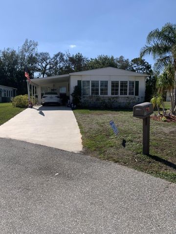 10 SE Iberian Lane, Port St. Lucie, Port St Lucie, FL 34952