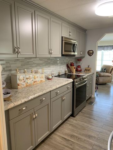 10 SE Iberian Lane, Port St. Lucie, Port St Lucie, FL 34952