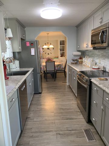 10 SE Iberian Lane, Port St. Lucie, Port St Lucie, FL 34952