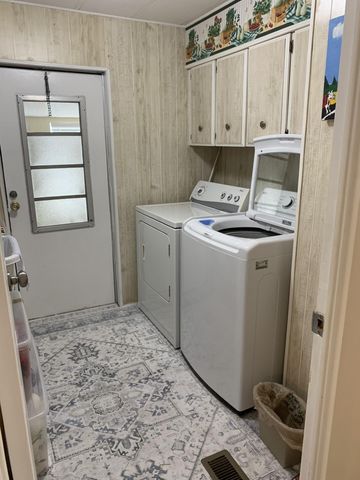 10 SE Iberian Lane, Port St. Lucie, Port St Lucie, FL 34952