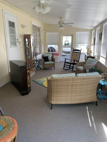 10 SE Iberian Lane, Port St. Lucie, Port St Lucie, FL 34952