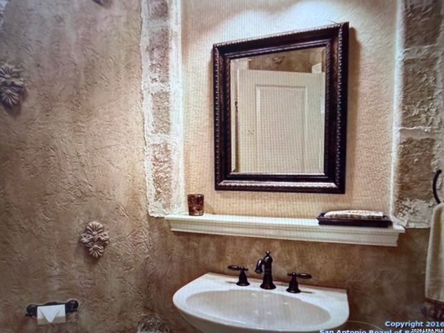 30135 Cibolo Run, Fair Oaks Ranch, TX 78015