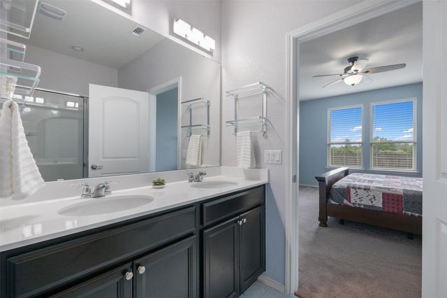 713 Hummingbird LN, Leander, TX 78641