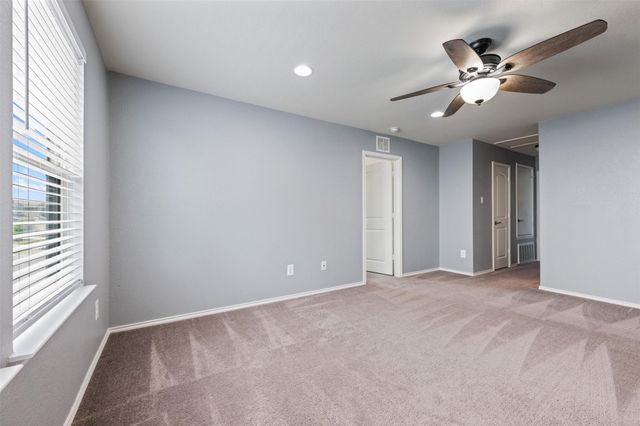 713 Hummingbird LN, Leander, TX 78641