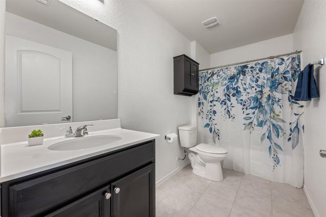 713 Hummingbird LN, Leander, TX 78641