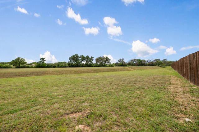 713 Hummingbird LN, Leander, TX 78641