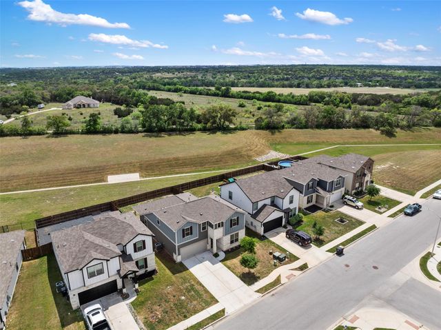 713 Hummingbird LN, Leander, TX 78641