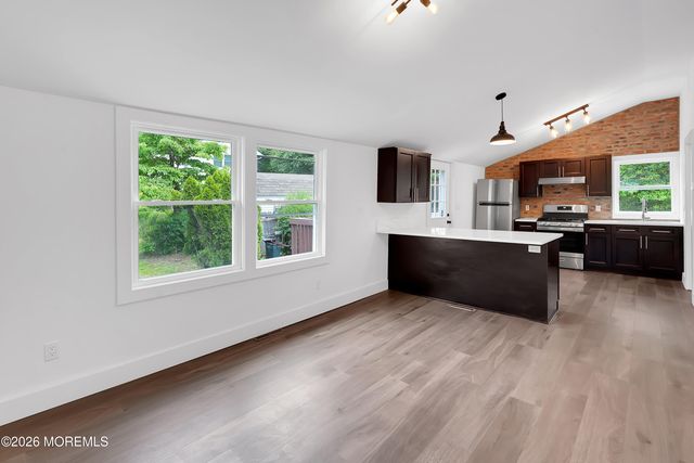 383 Navesink Avenue, Atlantic Highlands, NJ 07716