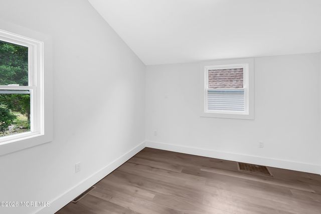 383 Navesink Avenue, Atlantic Highlands, NJ 07716