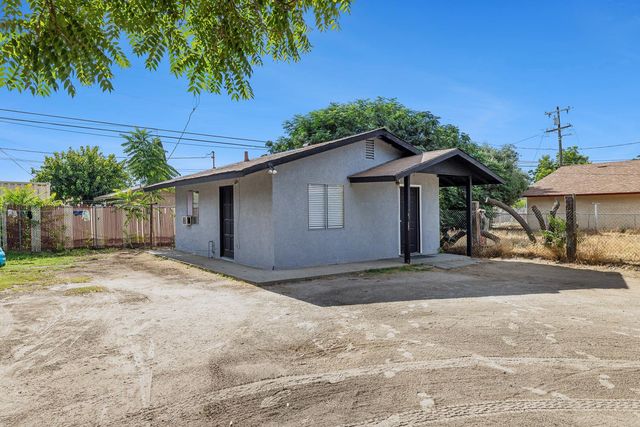 1222 Olive Avenue, Sanger, CA 93657