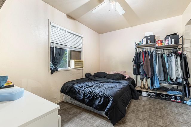 1222 Olive Avenue, Sanger, CA 93657