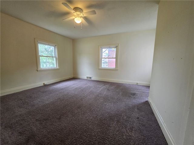 1610 6th Ave, Beaver Falls, PA 15010