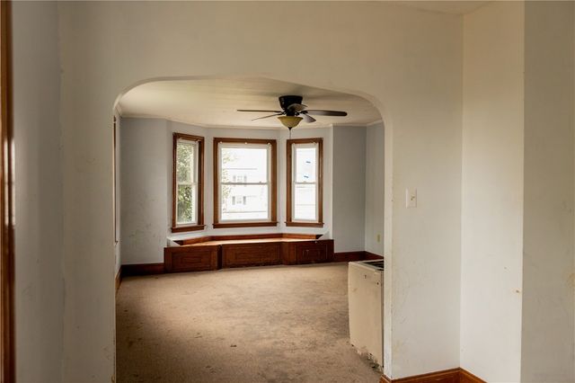 518 Snell Street, Fall River, MA 02721