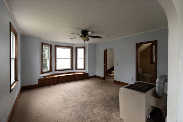 518 Snell Street, Fall River, MA 02721