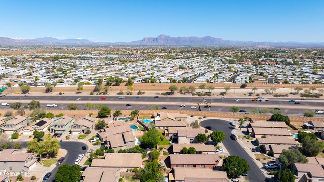 8652 E NIDO Avenue, Mesa, AZ 85209