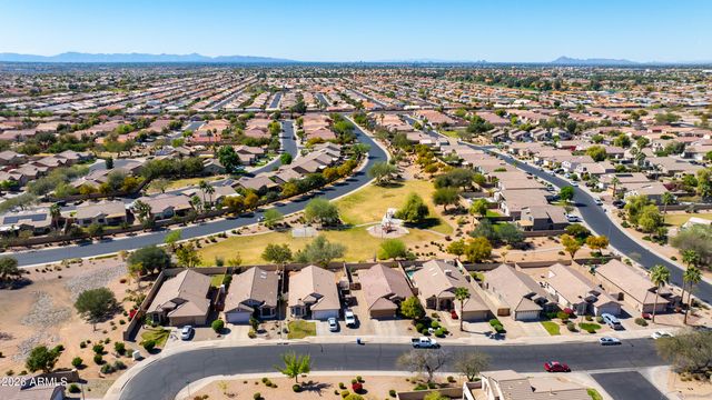 8652 E NIDO Avenue, Mesa, AZ 85209