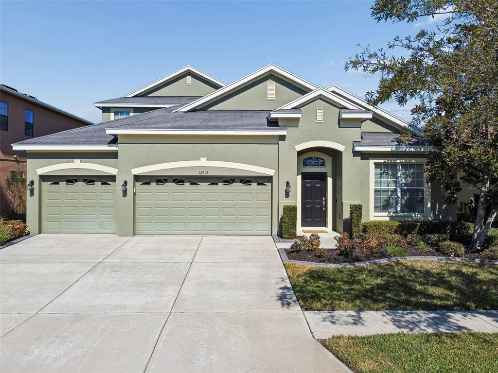 32613 SUMMERGLADE DRIVE, Wesley Chapel, FL 33545