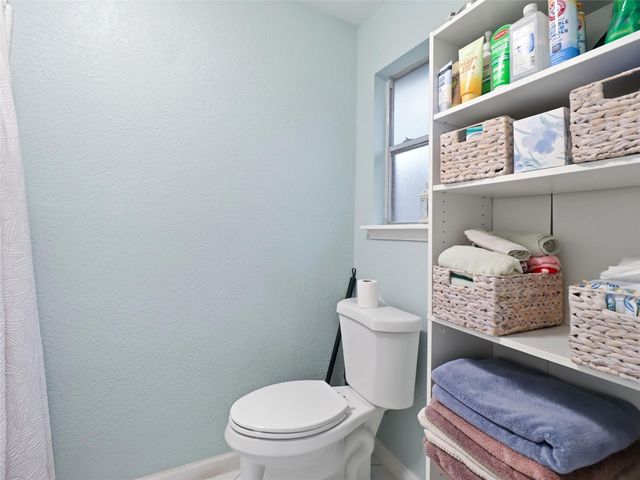 7458 Bahia Lane, Houston, TX 77489