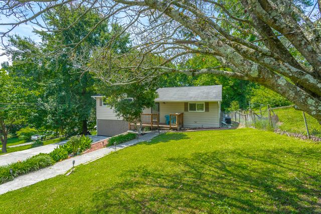 107 Anderson Road, Rossville, GA 30741