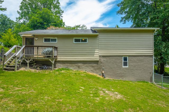 107 Anderson Road, Rossville, GA 30741