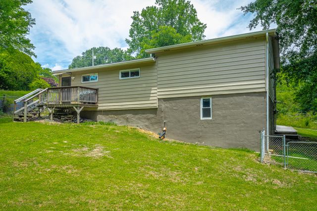 107 Anderson Road, Rossville, GA 30741