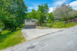 107 Anderson Road, Rossville, GA 30741