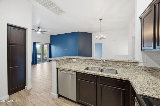 2150 W ALAMEDA Road 2235, Phoenix, AZ 85085