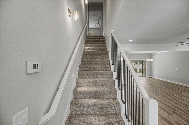 802 W Kelley Ann Street, Siloam Springs, AR 72761